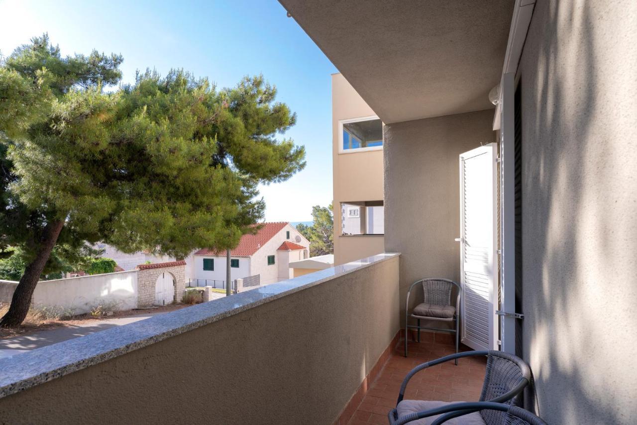 Villa Dalmatia Apartments Бол Екстер'єр фото