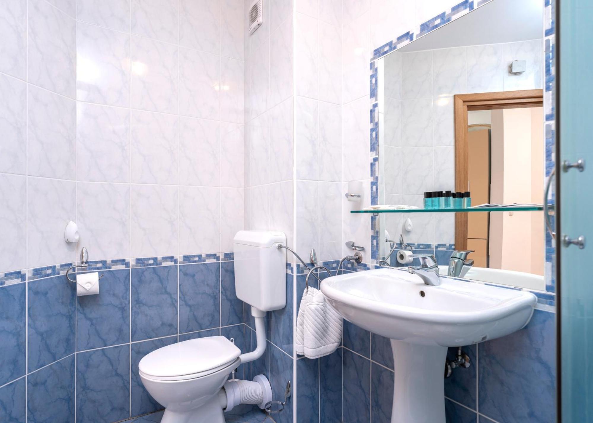 Villa Dalmatia Apartments Бол Екстер'єр фото