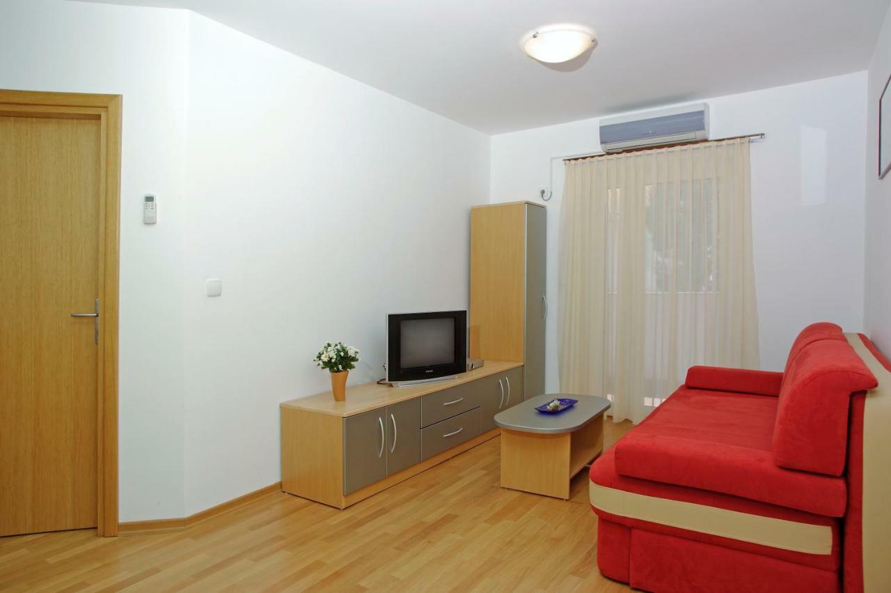 Villa Dalmatia Apartments Бол Екстер'єр фото