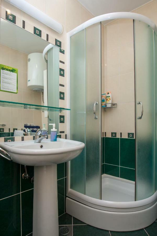 Villa Dalmatia Apartments Бол Екстер'єр фото